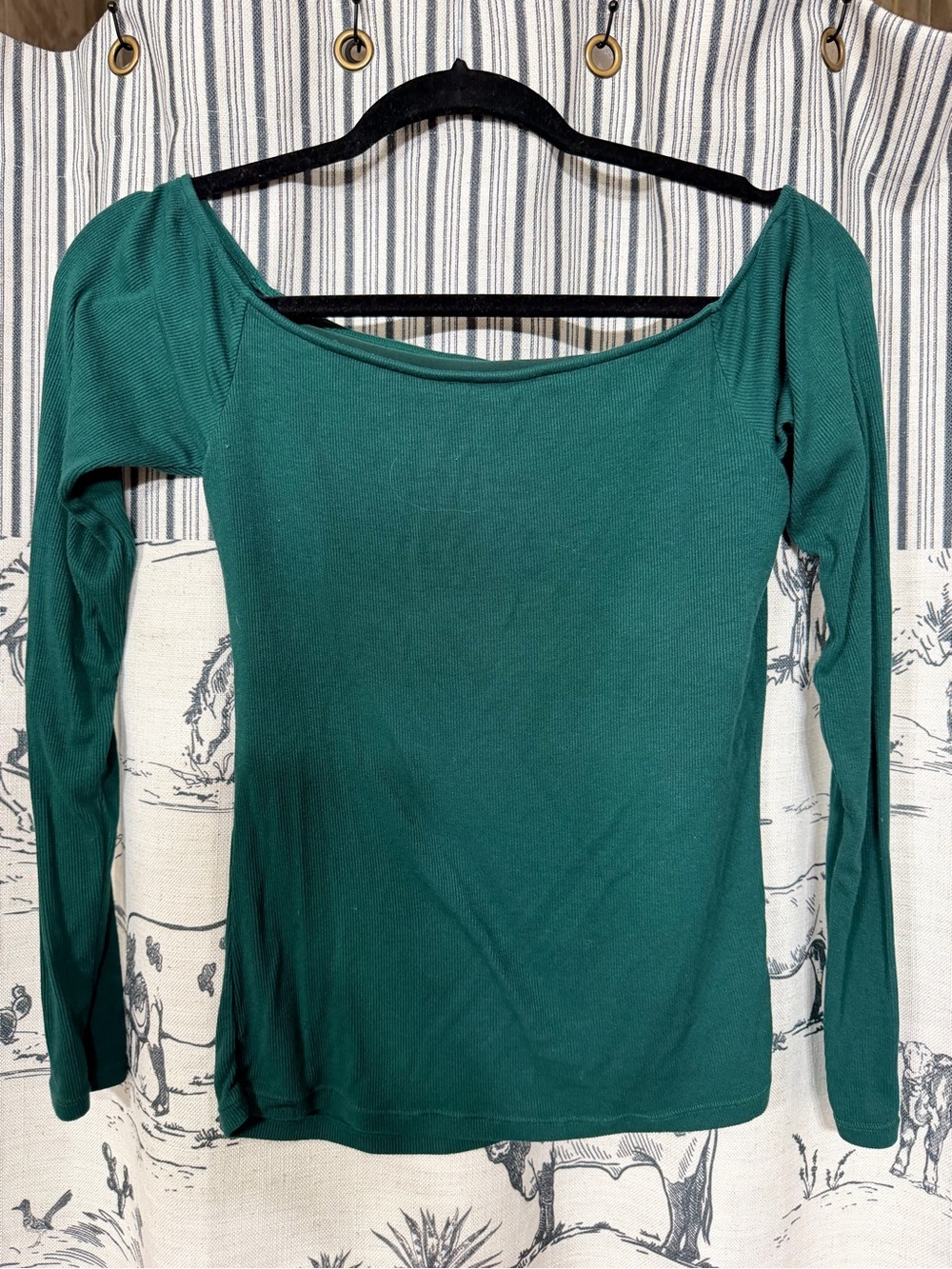 Klassy Network Scoop Neck Long Sleeve Top - Teal Green